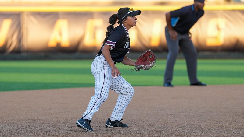 #5 West Texas A&M Splits Thursday Action in Lawton