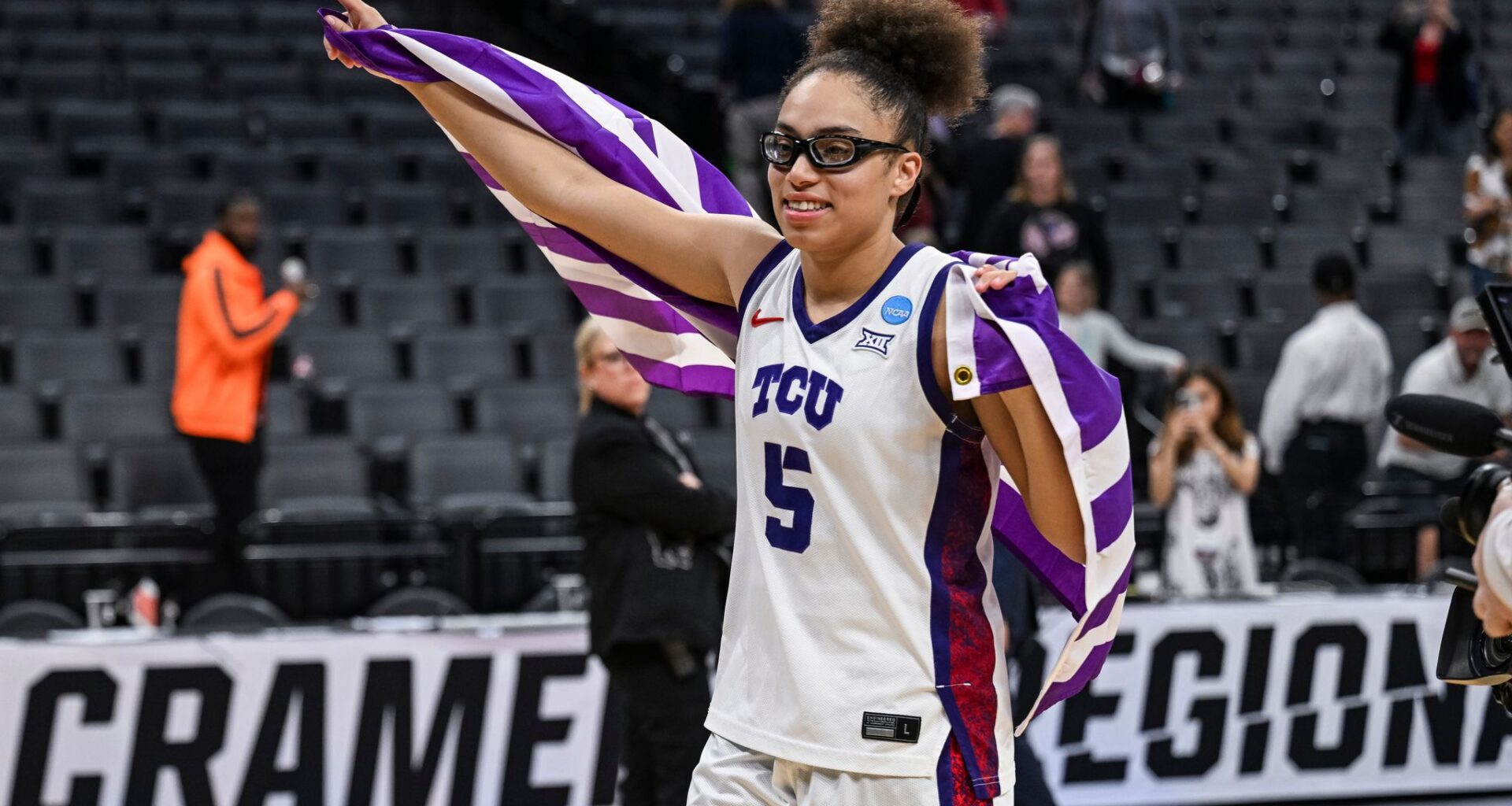 Prosper Walnut Grove logo