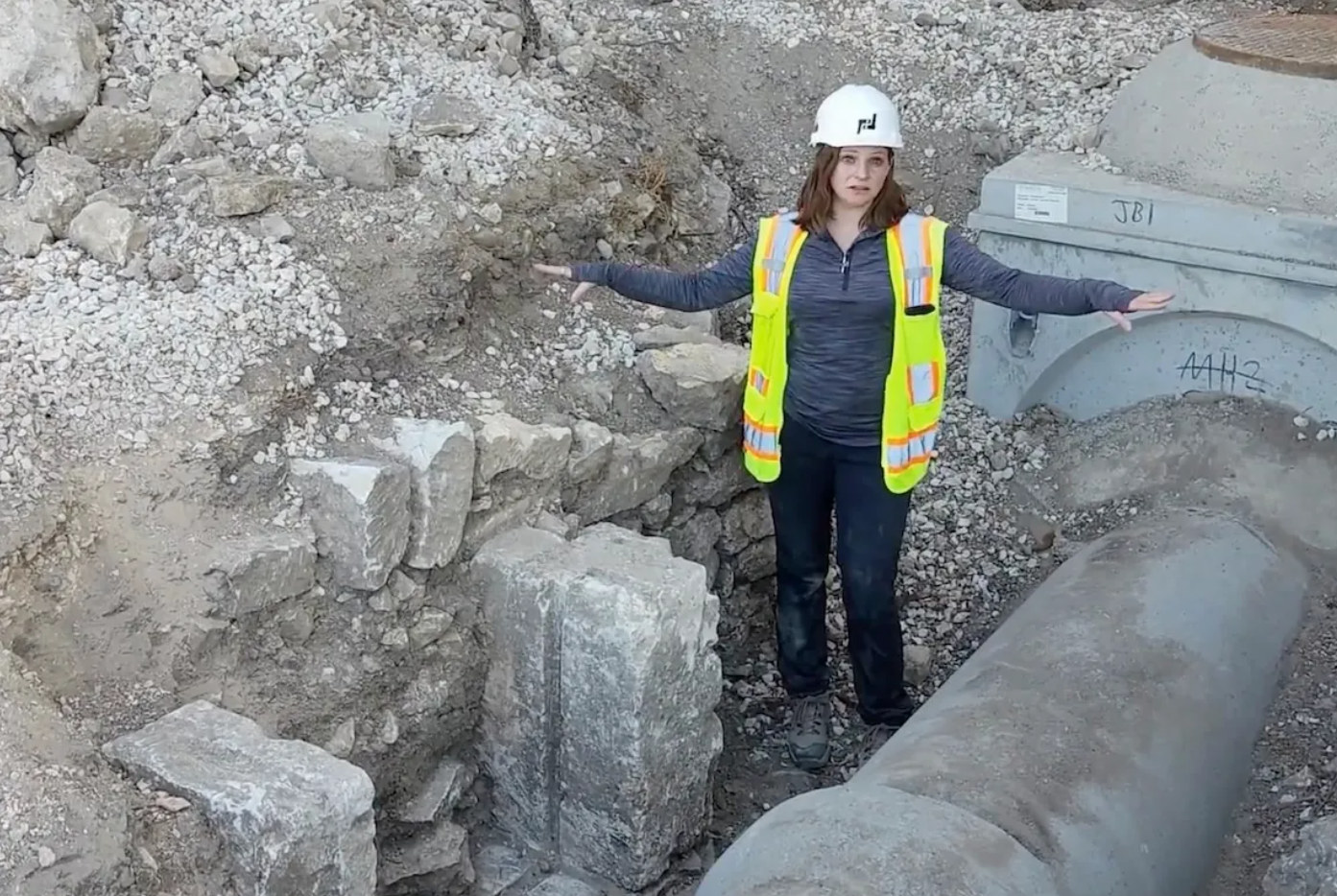 Archaeologists excavate early San Antonio structures near build site