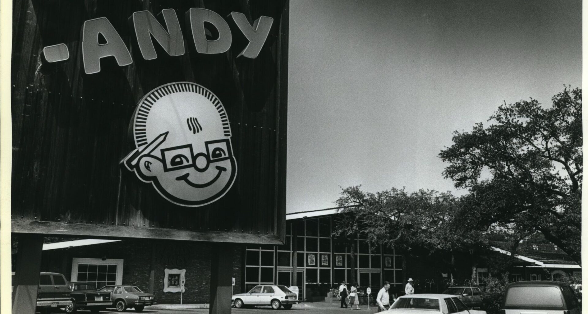 Is this retro relic one of San Antonio's most unique H-E-Bs?