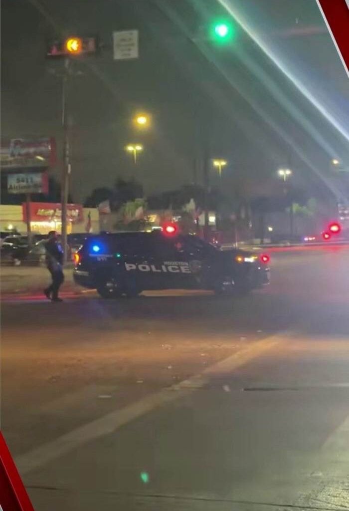 Parada de tráfico termina en muerte en el norte de Houston.