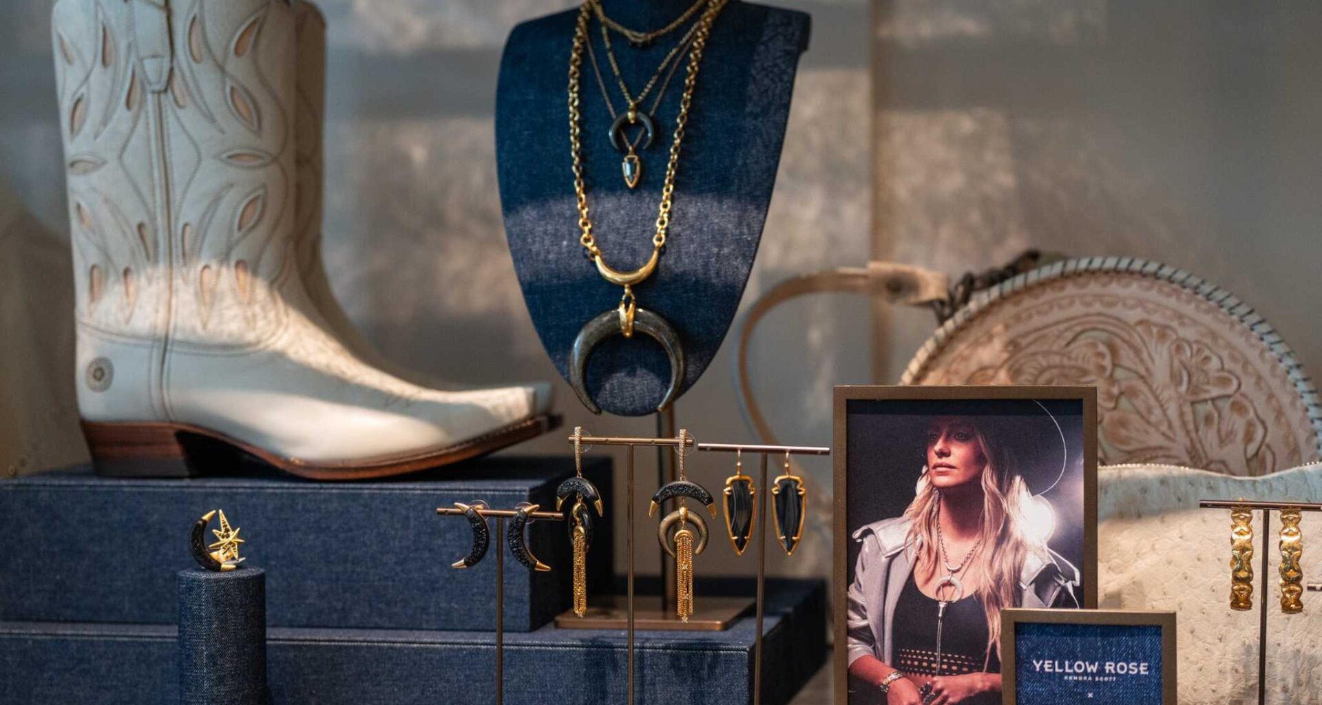 Yellow Rose by Kendra Scott opens its first San Antonio store