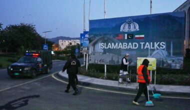 Iranians left disappointed but defiant after failure of peace talks with US