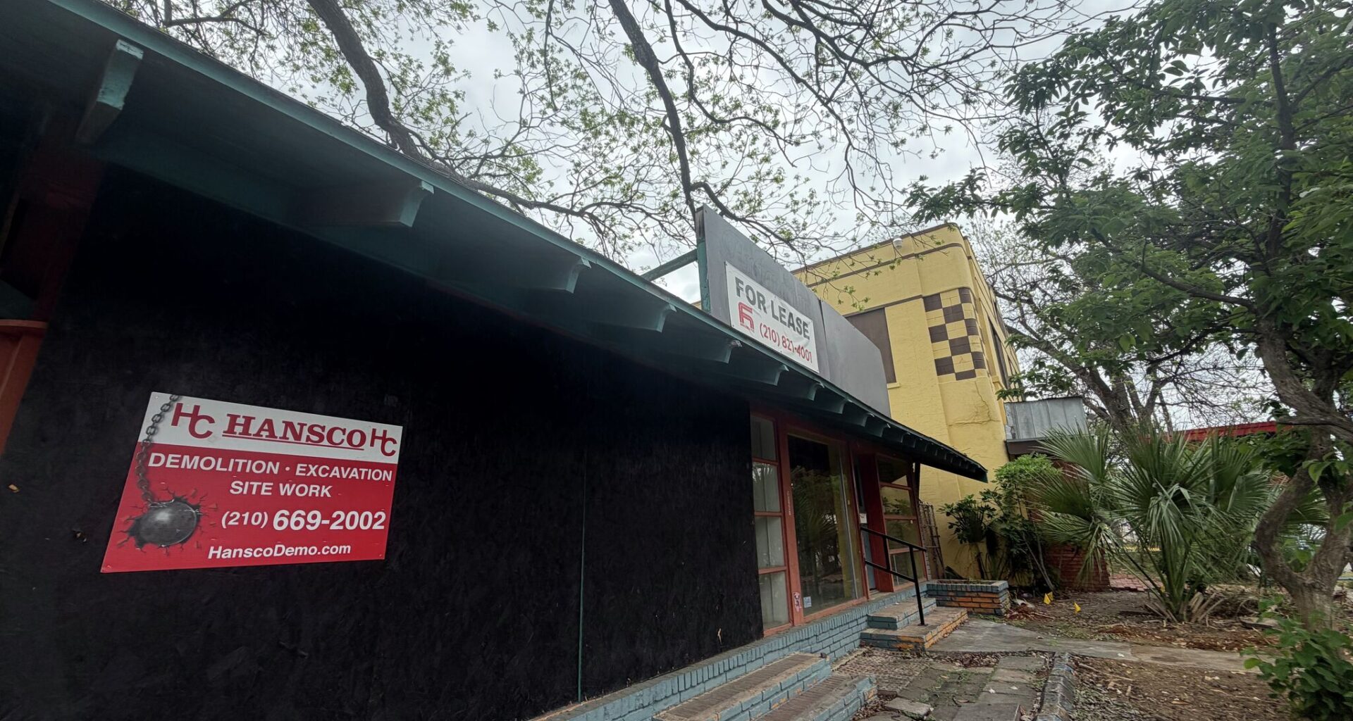 San Antonio still heartbroken over shuttered, historic bookstore