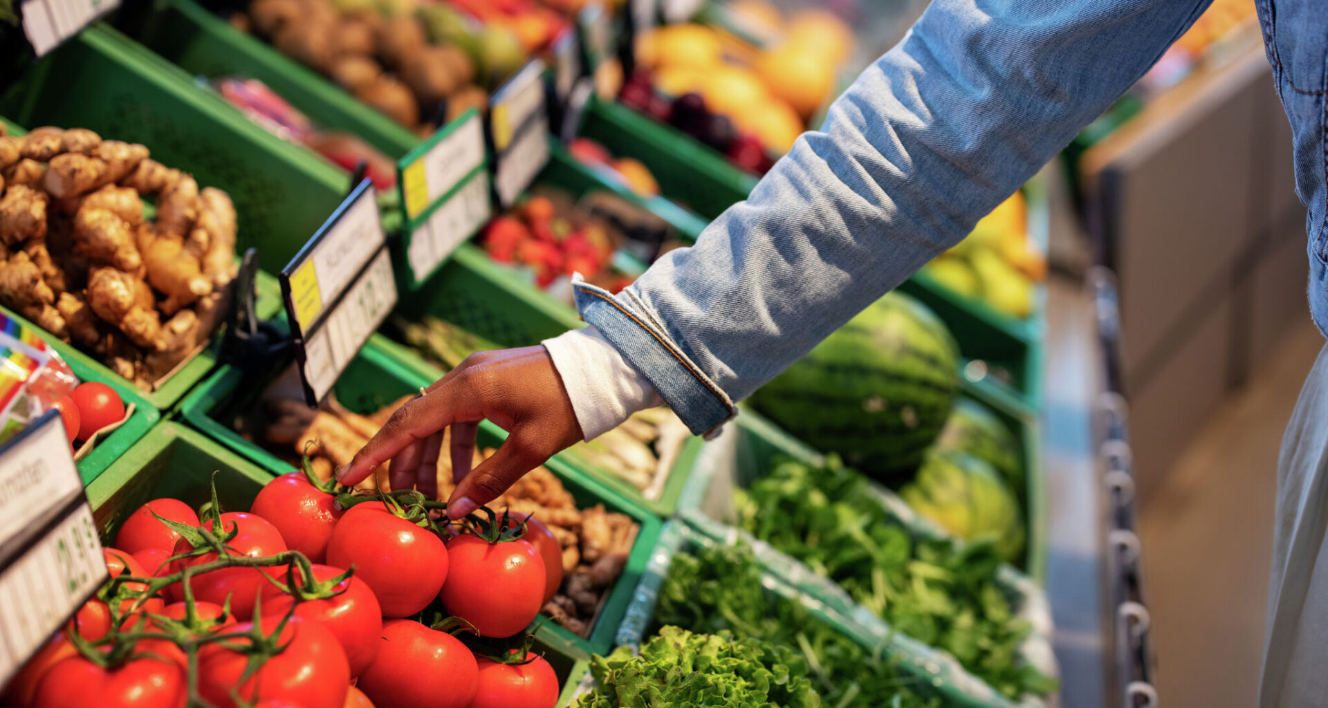 Mystery H-E-B rival sets sights on booming Texas suburb