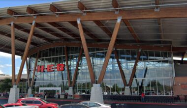 Texas police arrest 11 in shoplifting blitz at H-E-B, Marshalls