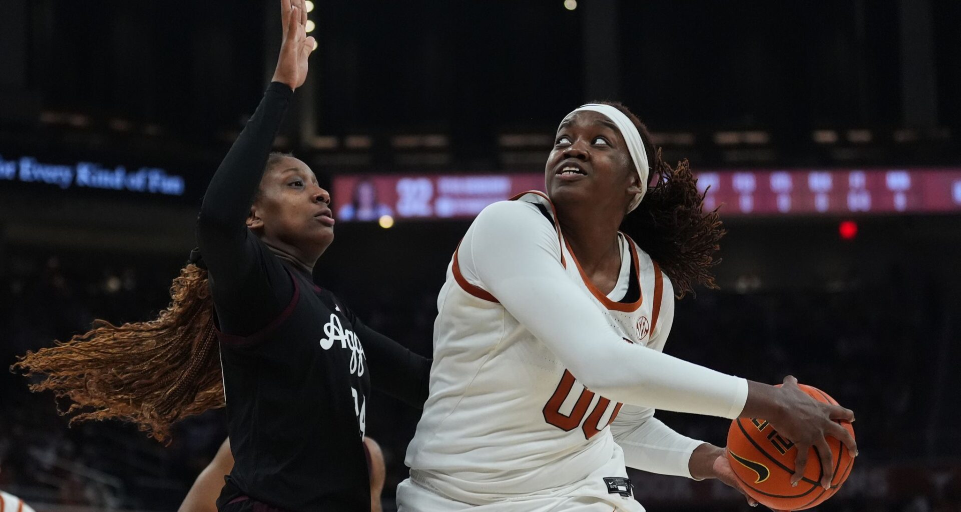 Wakeland’s players celebrate their 16-1 victory against Lone Star after a high school softball game at Wakeland High School in Frisco, Tuesday, April 14, 2026.
