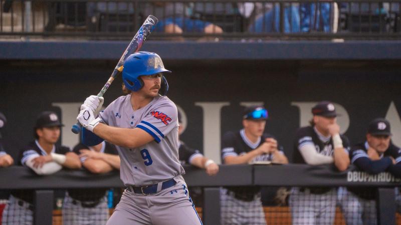 Mavericks Fall 10-5 at Dallas Baptist in Midweek Matchup