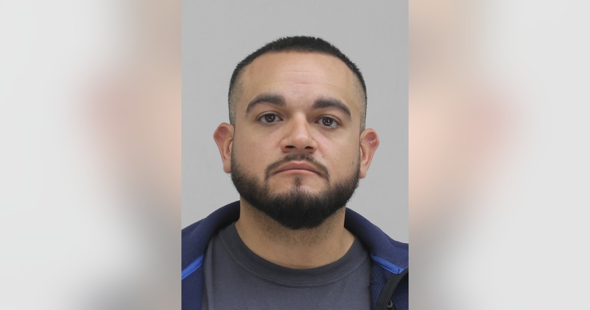 Dallas police sergeant arrested for evading arrest