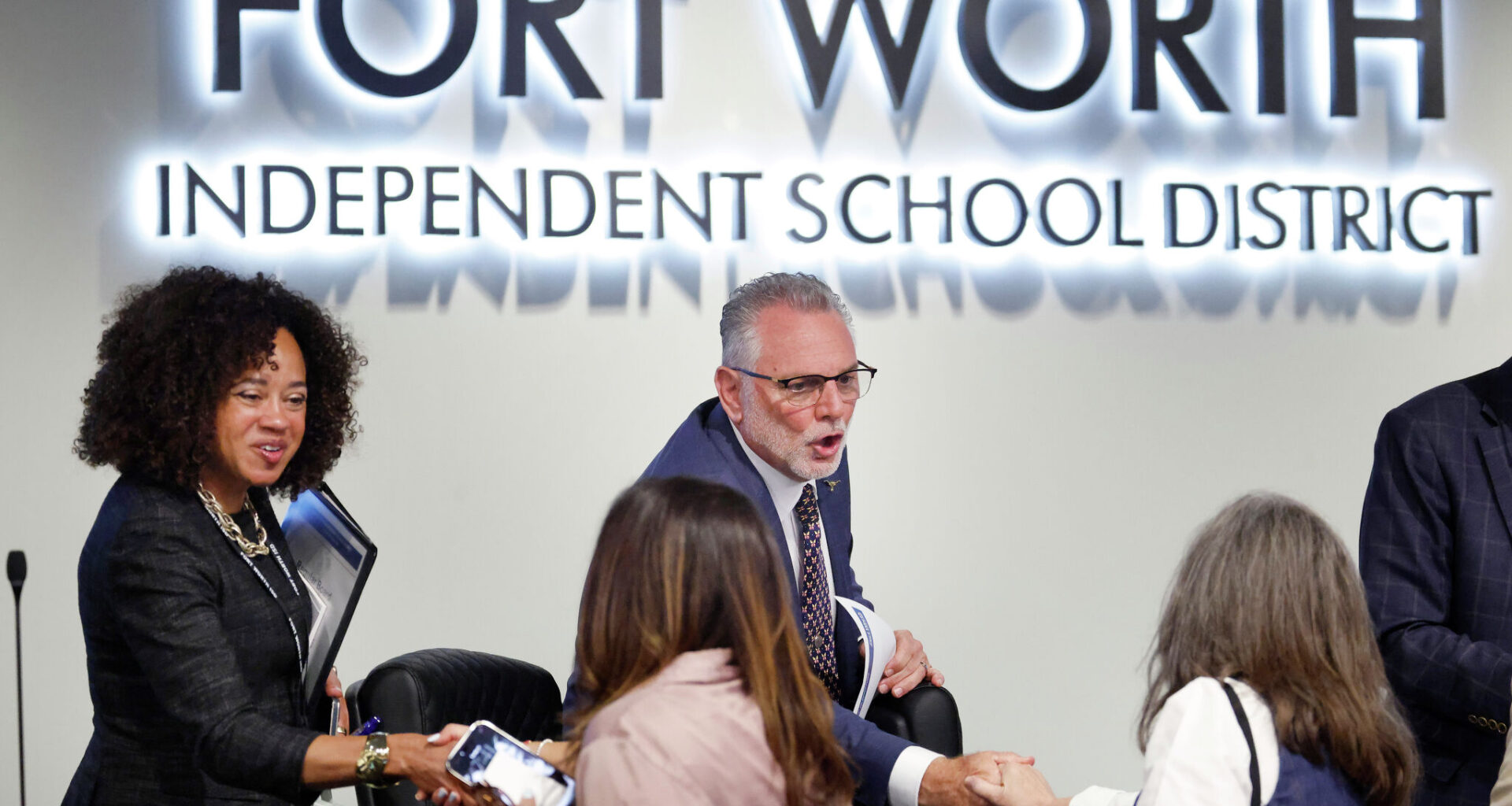 Fort Worth ISD approve staff reductions under new teaching model