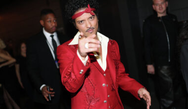 Bruno Mars 'limited view' tickets are going for $300 in Houston