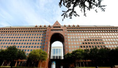 Landmark Dallas area tower for sale
