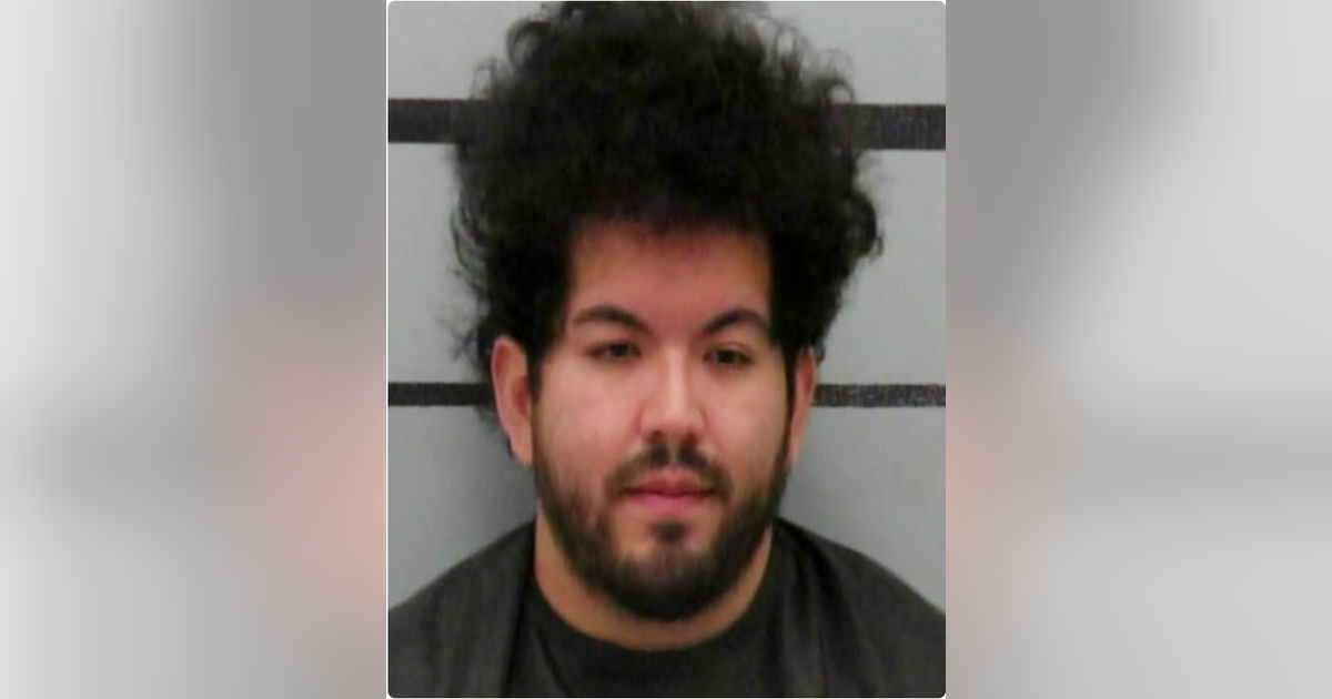 Former Texas assistant band director had relationship with minor student, feds say