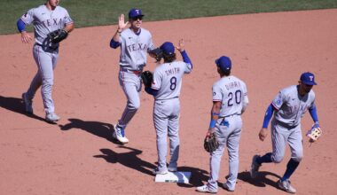 Texas Rangers rally for four runs in the 9th inning to beat the A's