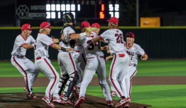Two Texas high schools top Baseball America's national rankings