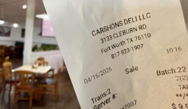 Fort Worth landmark Carshon’s Deli ends cash-only tradition