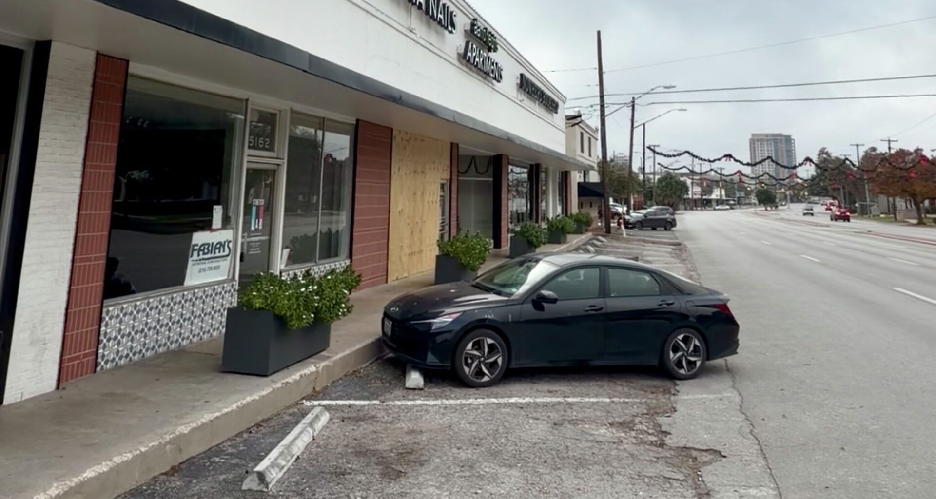 TxDOT killing parking on busy San Antonio road? Locals speak out