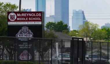 Houston ISD says it will save $14.6M by closing schools. How?