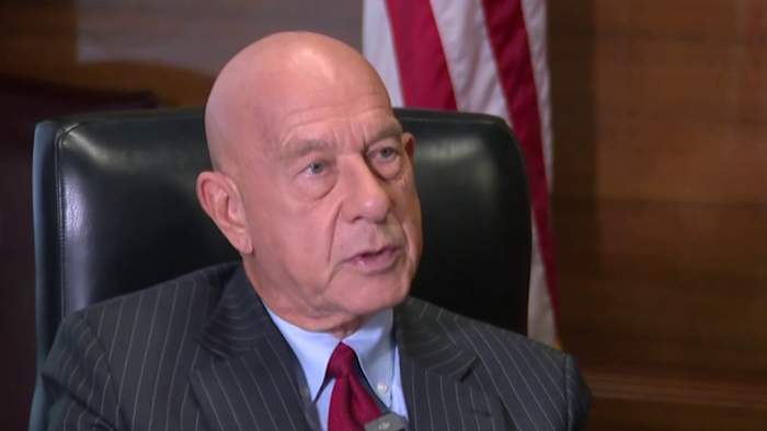 Houston mayor looking to revise immigration ordinance as funding freeze hurts HPD, FIFA preps