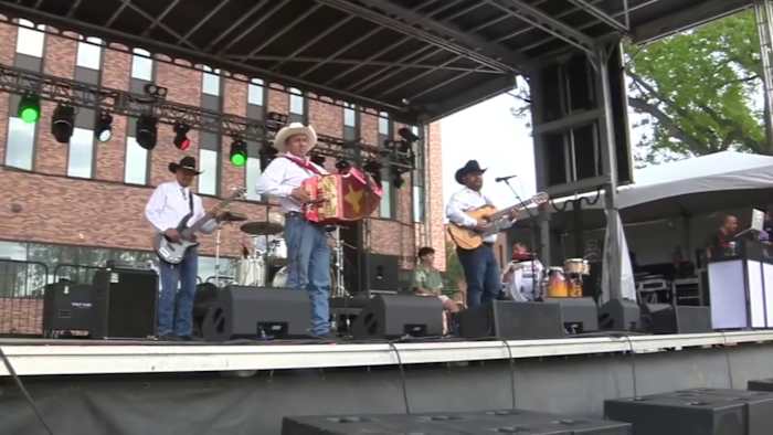 First day of Oyster Bake kicks off at St. Mary’s University