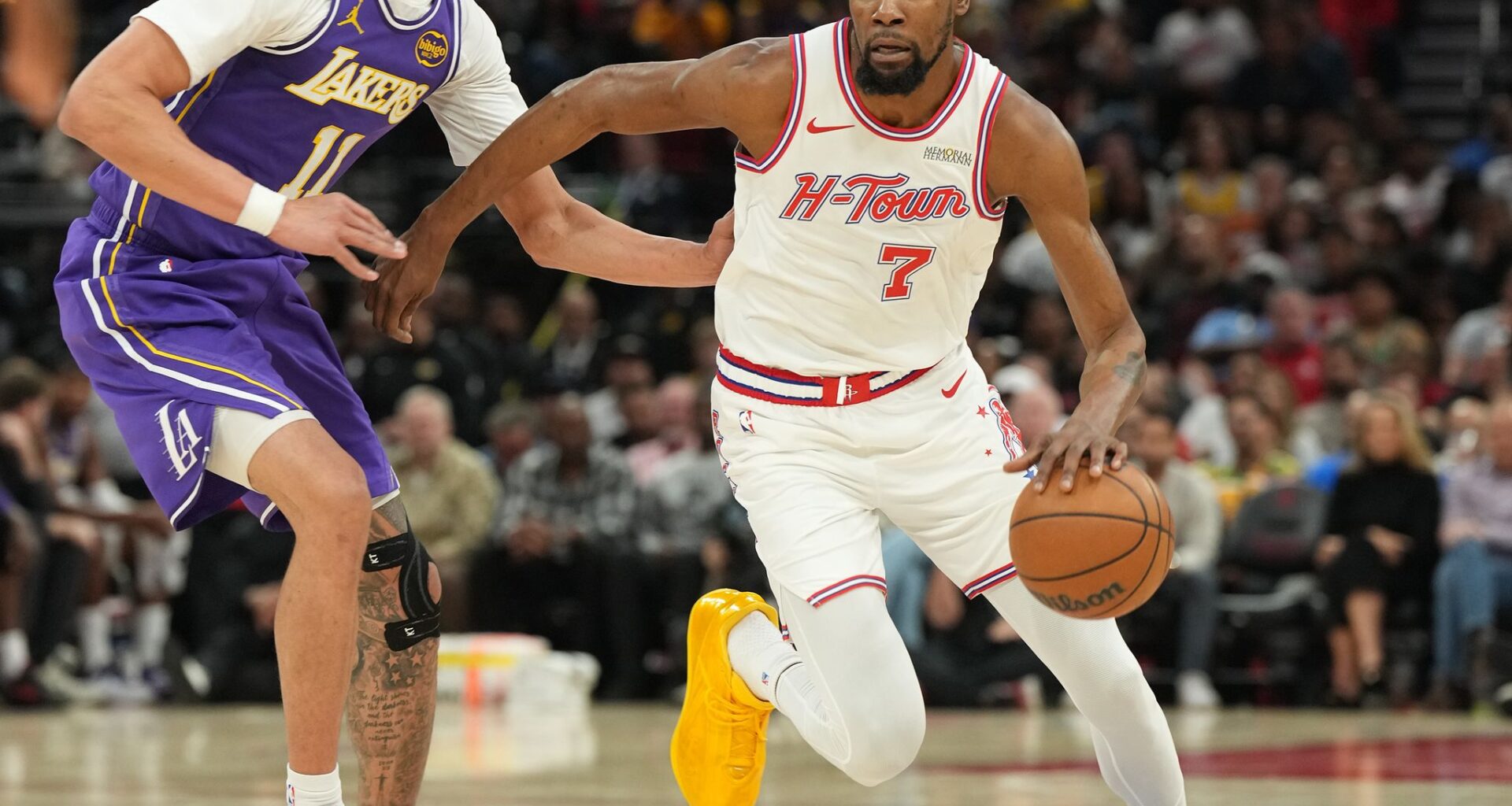 Kevin Durant listed as questionable for Game 1