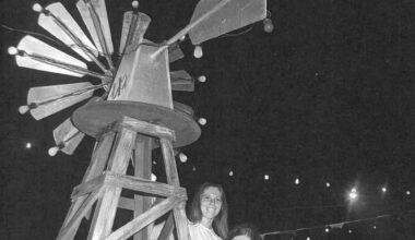 Fiesta medal marks anniversary of NIOSA landmark, gathering spot