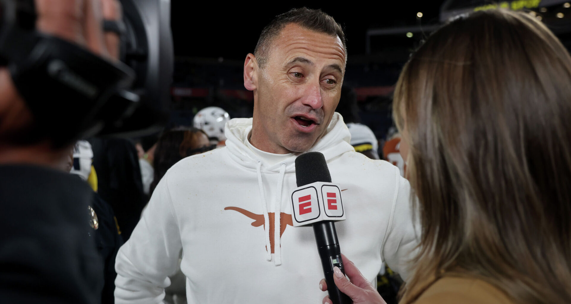 Texas coach Steve Sarkisian reveals how Lamborghini partnership began