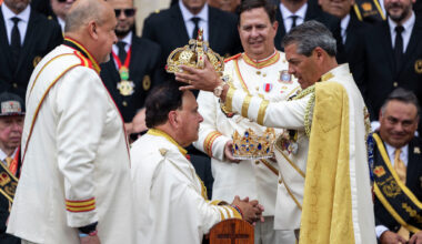 See photos of Rey Feo 77, Dr. Damaso Oliva Jr., crowned at Main Plaza