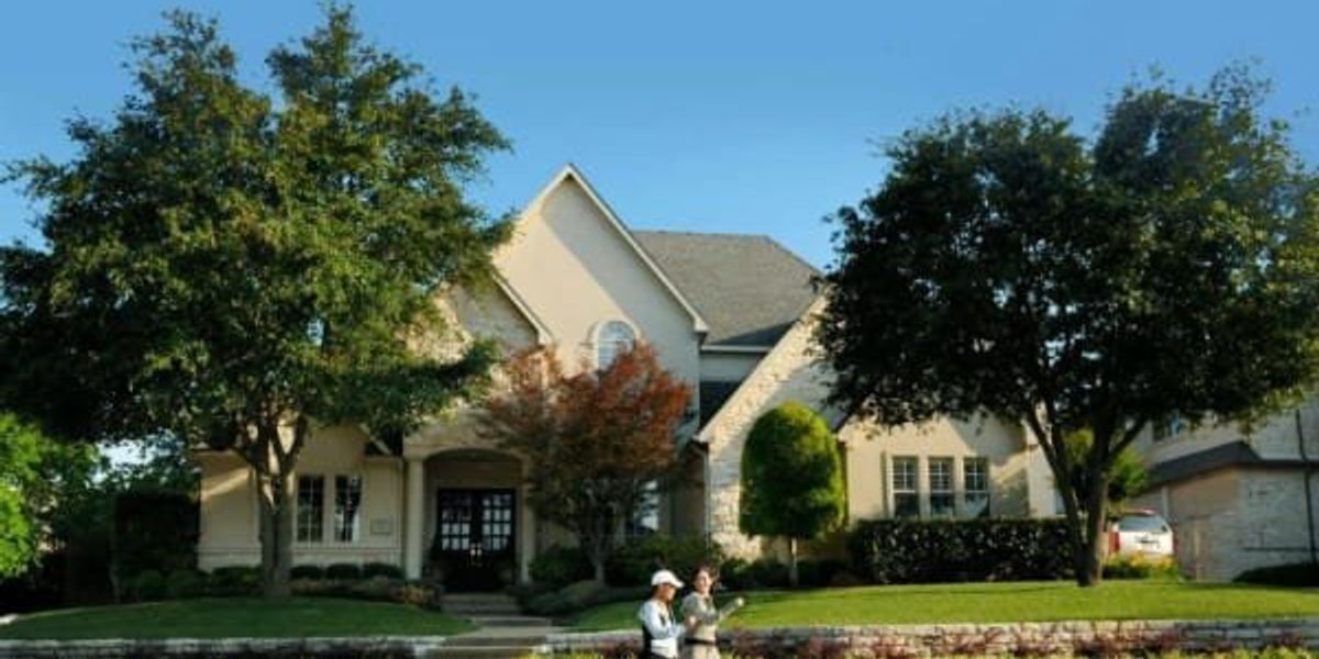 Plano home prices dropped by 5% and more top Dallas news
