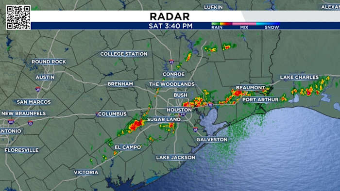 Thunderstorms dropping heavy rain in Houston and other parts of the area