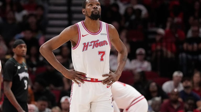 Houston Rockets forward Kevin Durant (7) reacts late in the...