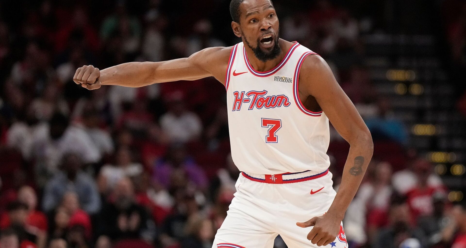 Kevin Durant misses the Houston Rockets' playoff opener vs Lakers with knee injury