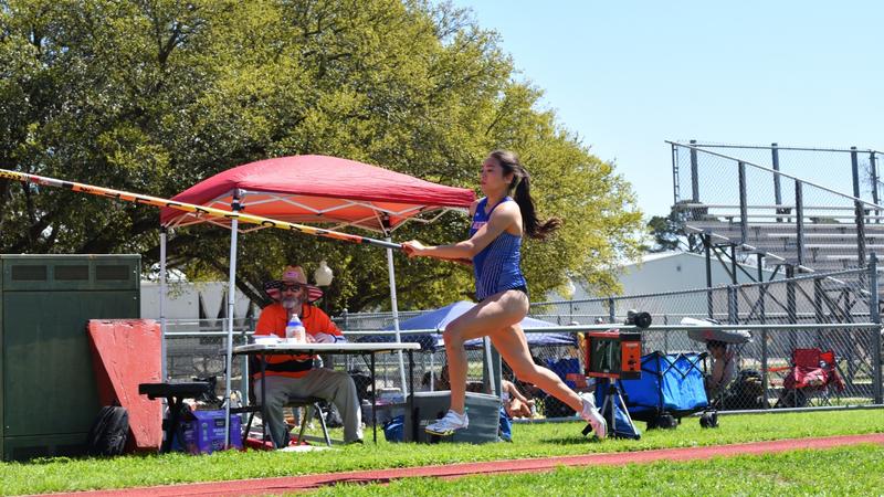 UTA Tallies Three First-Place Finishes at Joe Gillespie