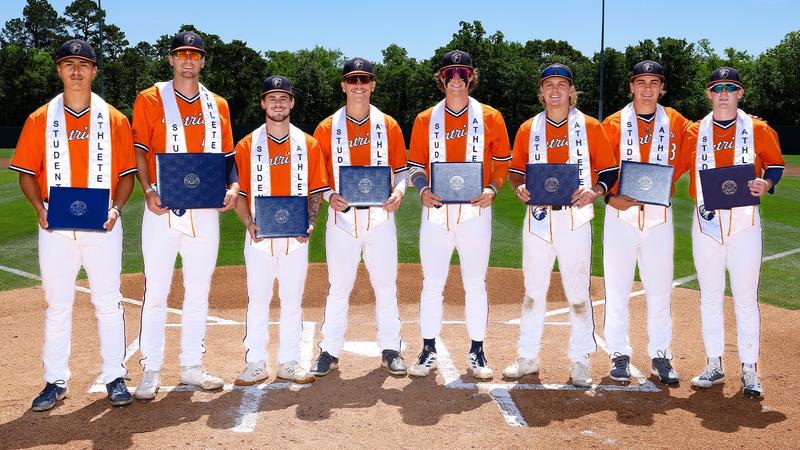 Patriots Sweep Eagles to Cap Senior Weekend
