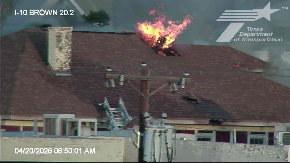 Central El Paso crews battle early morning house fire near Octavia and Yandell (CREDIT: TXDOT)