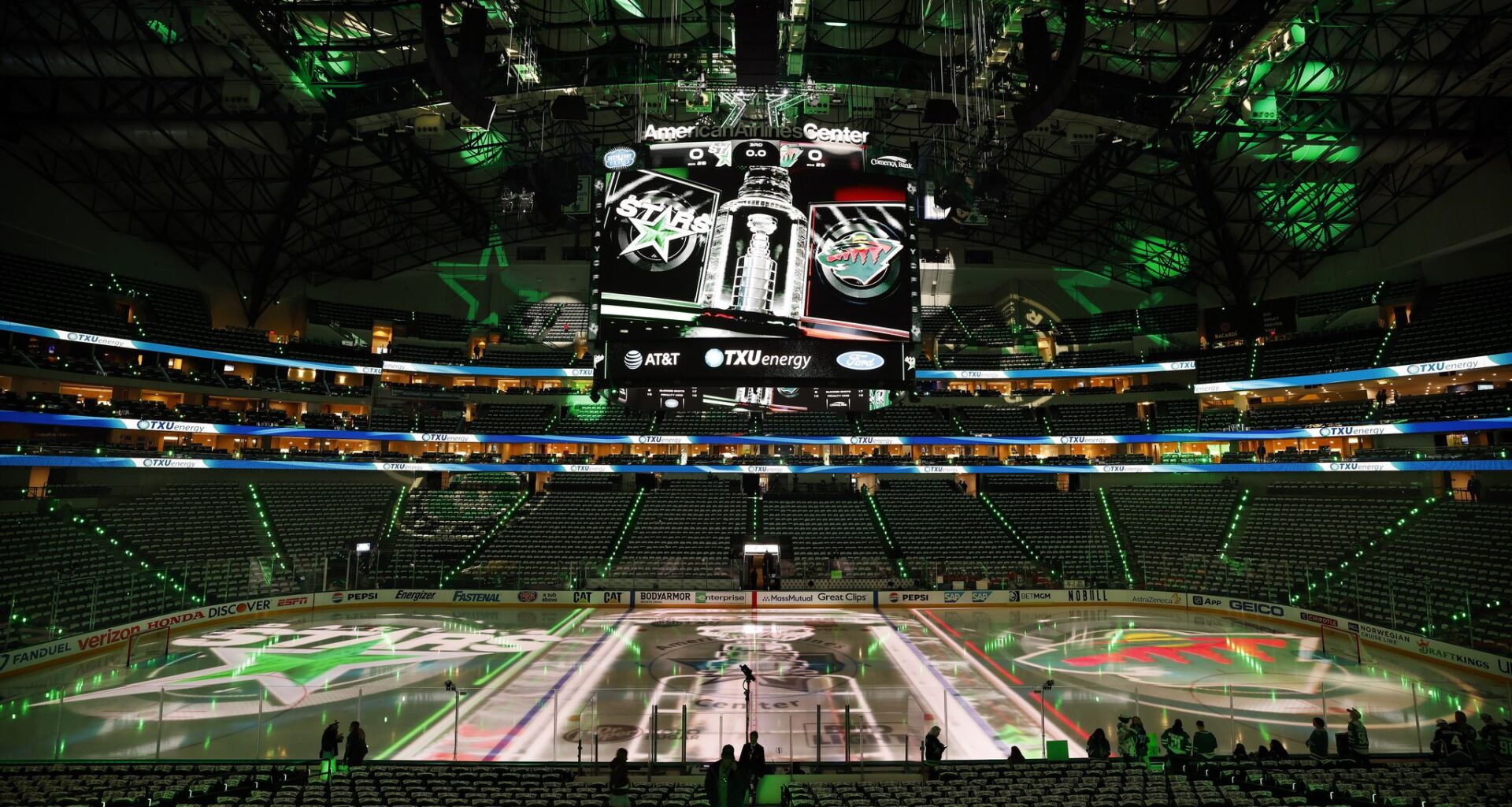 Stars face Wild in Game 2 of first-round playoff series