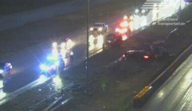 Major crash sparks lane closure on San Antonio's Loop 410