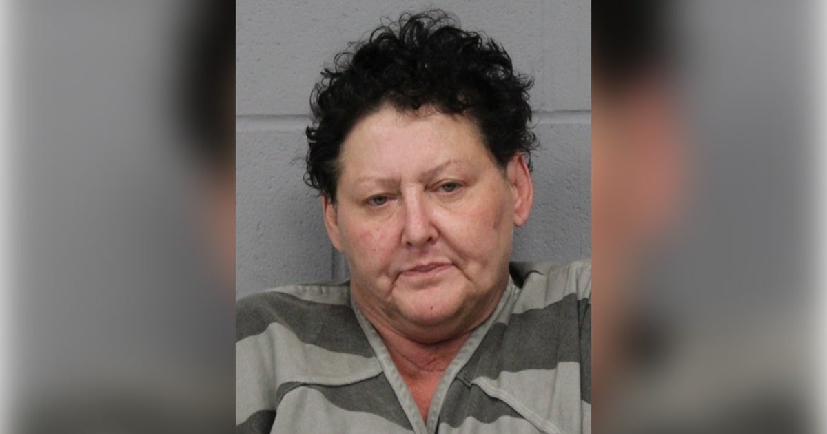 Woman's dogs aggressively attack woman on Southwest Austin sidewalk: affidavit
