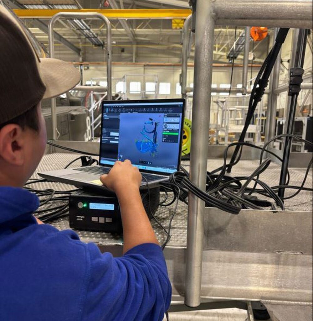 DVIDS - News - CCAD Engineering Leverages Mobile Blue Light Scanning for AH-64 Field Inspection