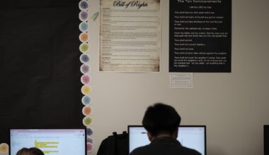 Texas can require public schools to display Ten Commandments in classrooms, court rules