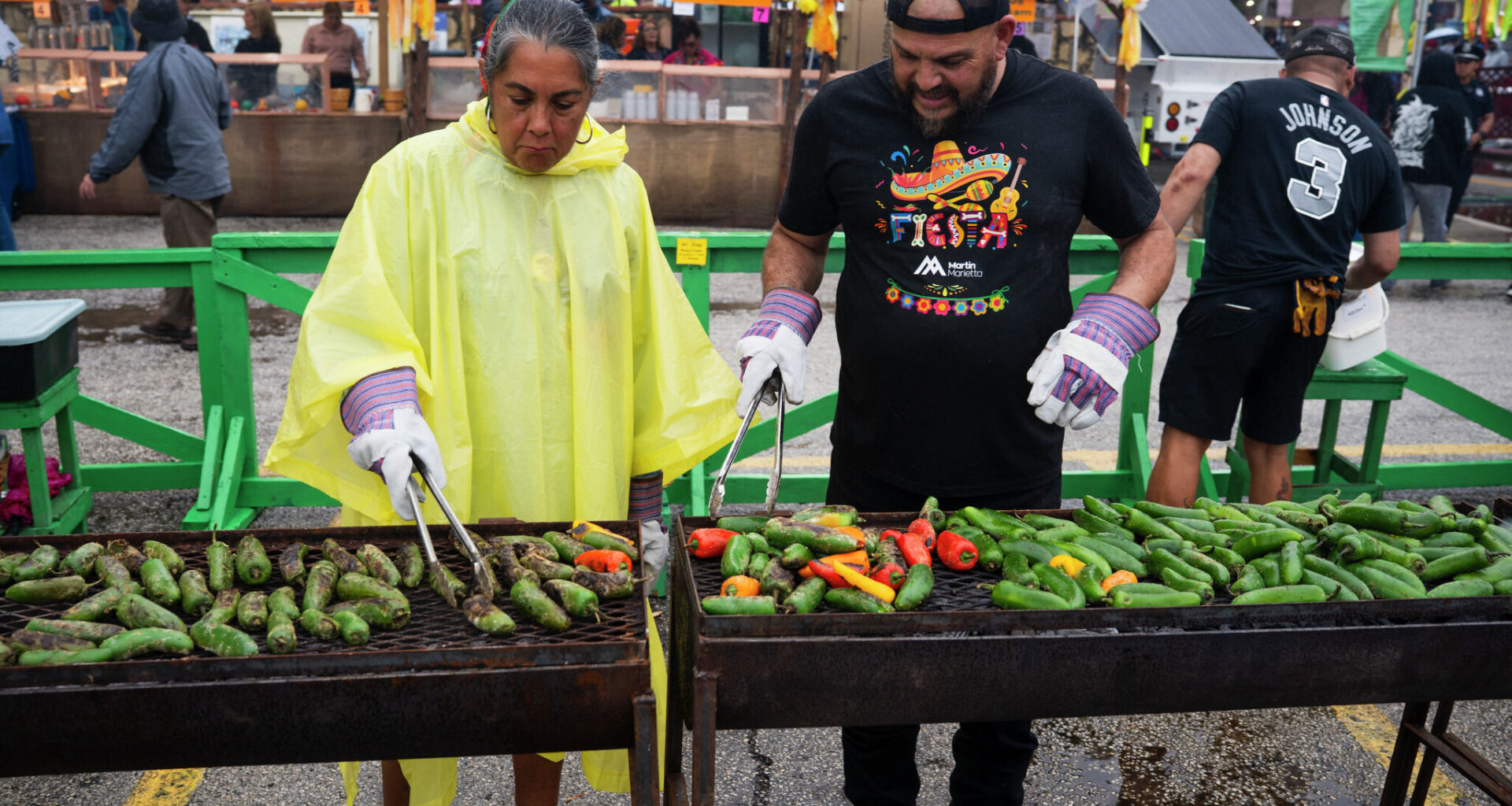 Rain fails to dampen fun, revelry at first night of NIOSA