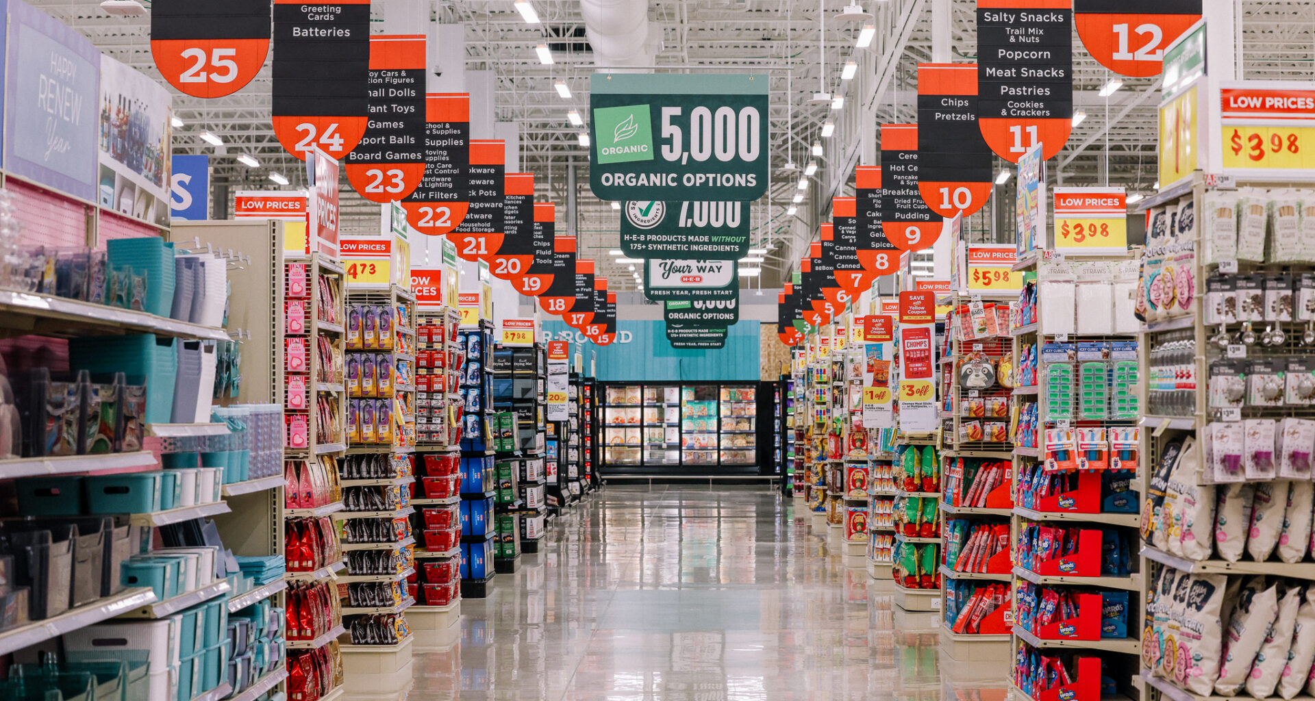 H-E-B challenges California grocery rival in latest US rankings