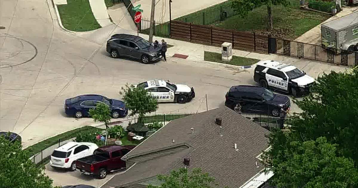 2-year-old shot, killed in South Dallas