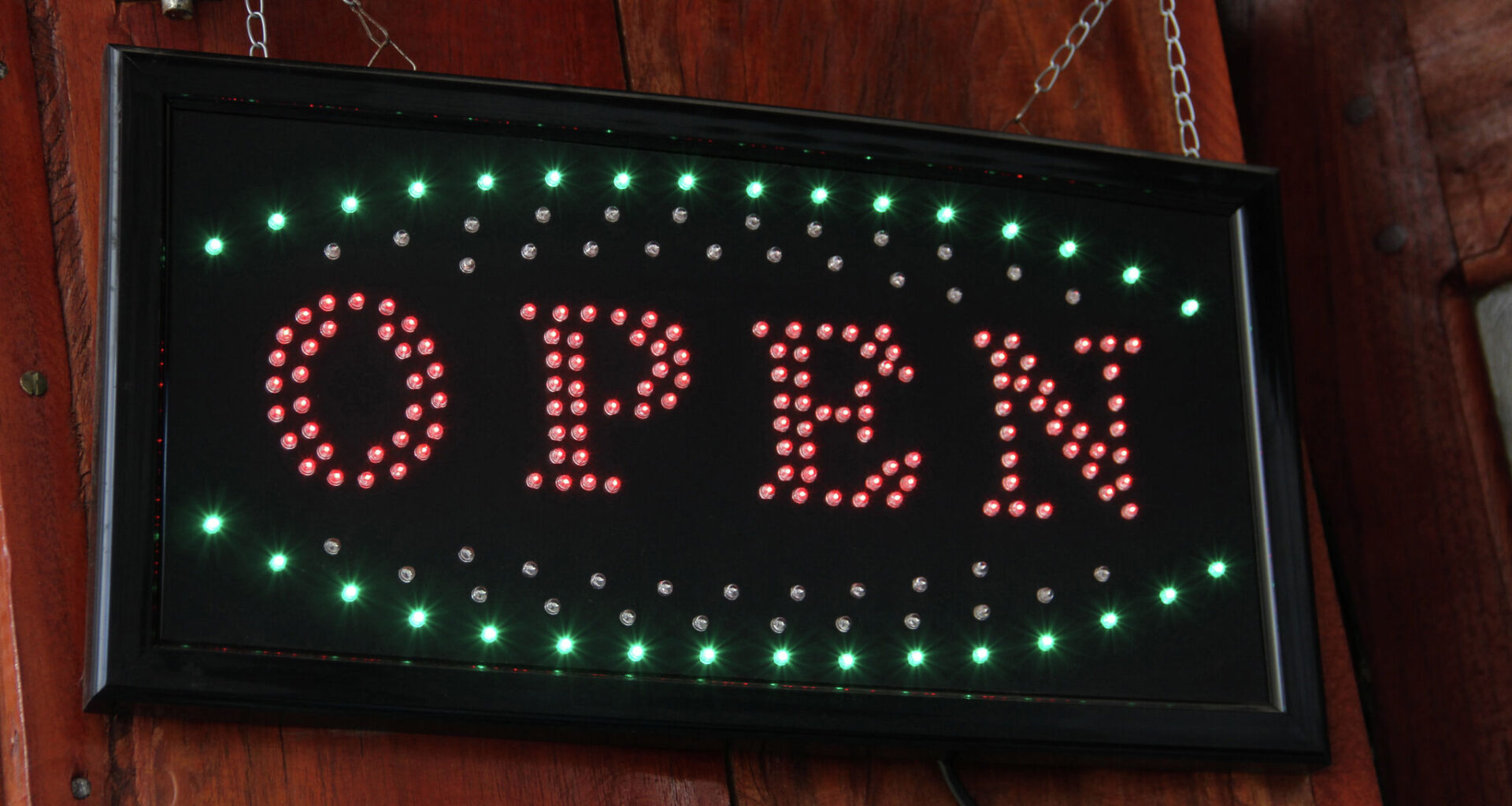 West Coast burger restaurant announces Houston grand opening