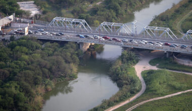Why South Texas border crossings have been so long
