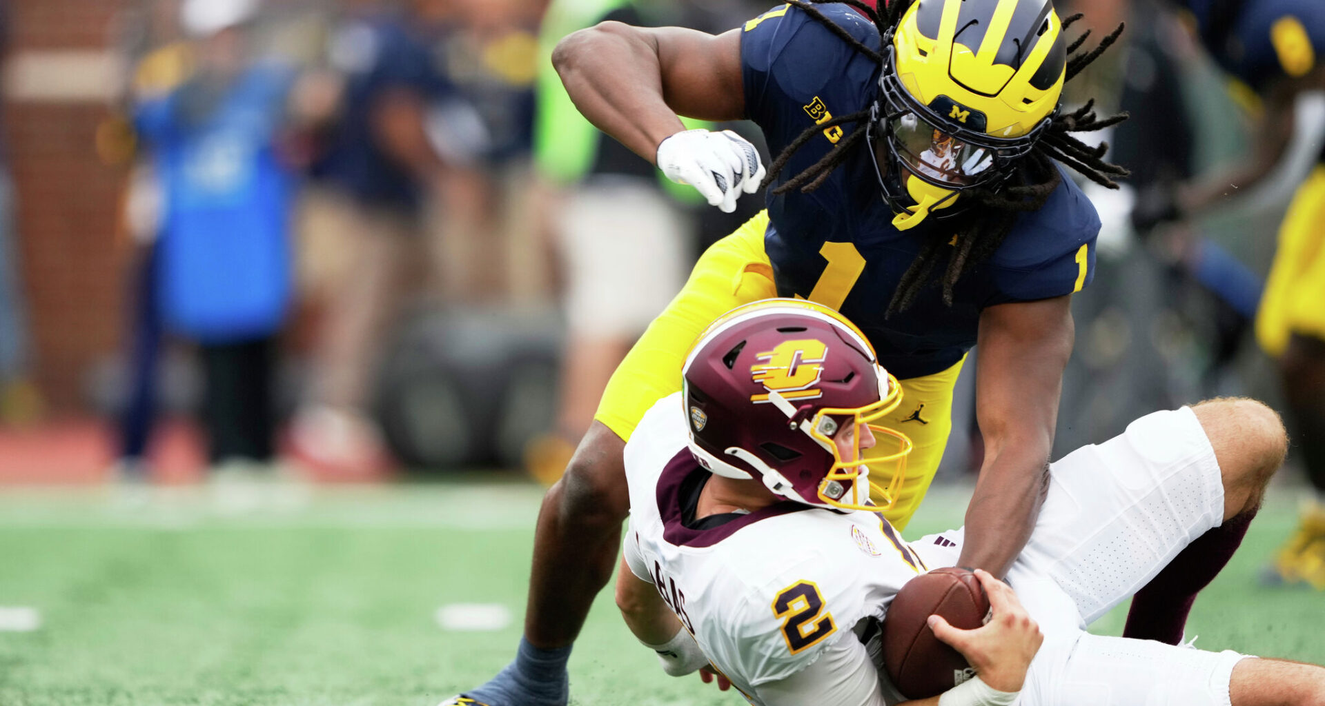 Cowboys select Michigan's Jaishawn Barham with 92nd pick in NFL draft