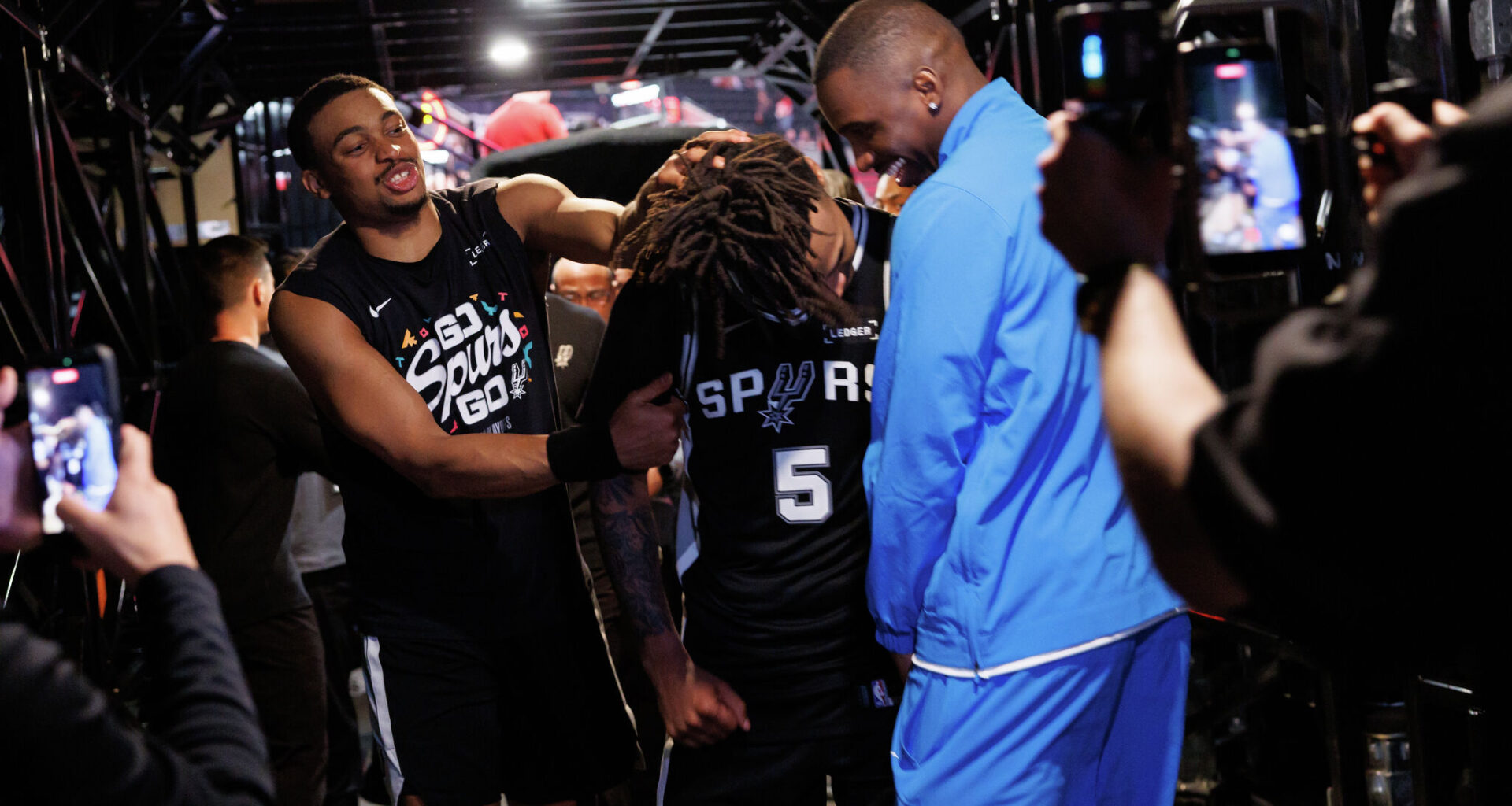 Dylan Harper pushes Spurs to Game 3 win over Trail Blazers in Portland