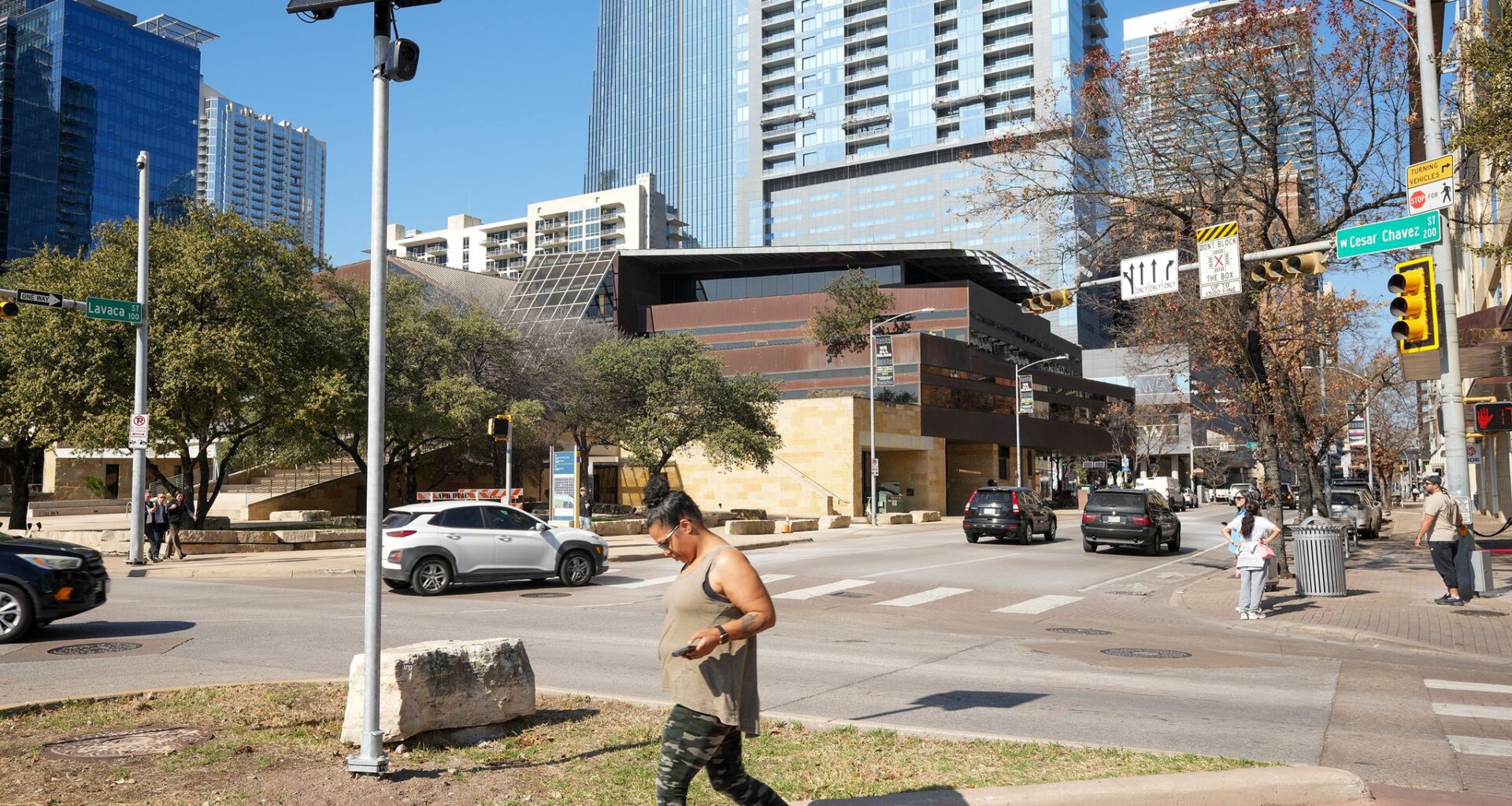 San Marcos City Hall. Daulton Venglar/AMERICAN-STATESMAN