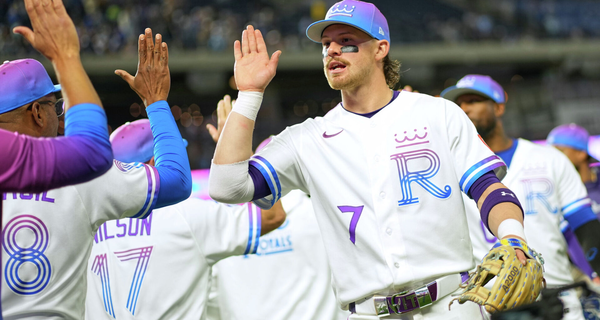 MLB star Bobby Witt Jr. dons Dallas Stars jersey before Royals game