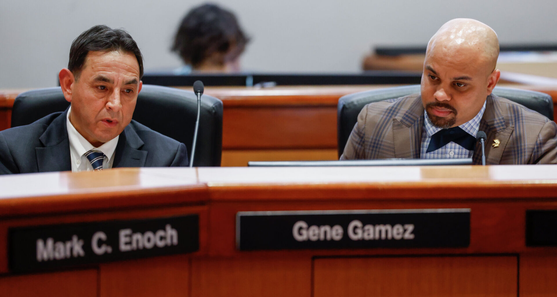 Acting CEO Gene Gamez (left) listens alongside DART Board Chair Randall Bryant during a special-called DART meeting of the Committee-of-the-Whole, Thursday, April 16, 2026, in Dallas.